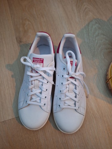 Scarpe casual Adidas Originals Stan Smith bianche rosa junior per bambini B32703 US 5