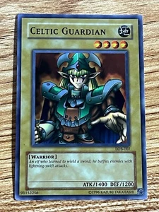 Yu-Gi-Oh! TCG Celtic Guardian LOB-007 Super Rare OG Unlimited NM/LP  yugioh - Picture 1 of 13