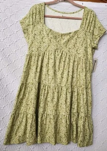 Vestido de verano para mujer No Boundaries XXL (20) verde lima con pequeño blanco floral - Imagen 1 de 7