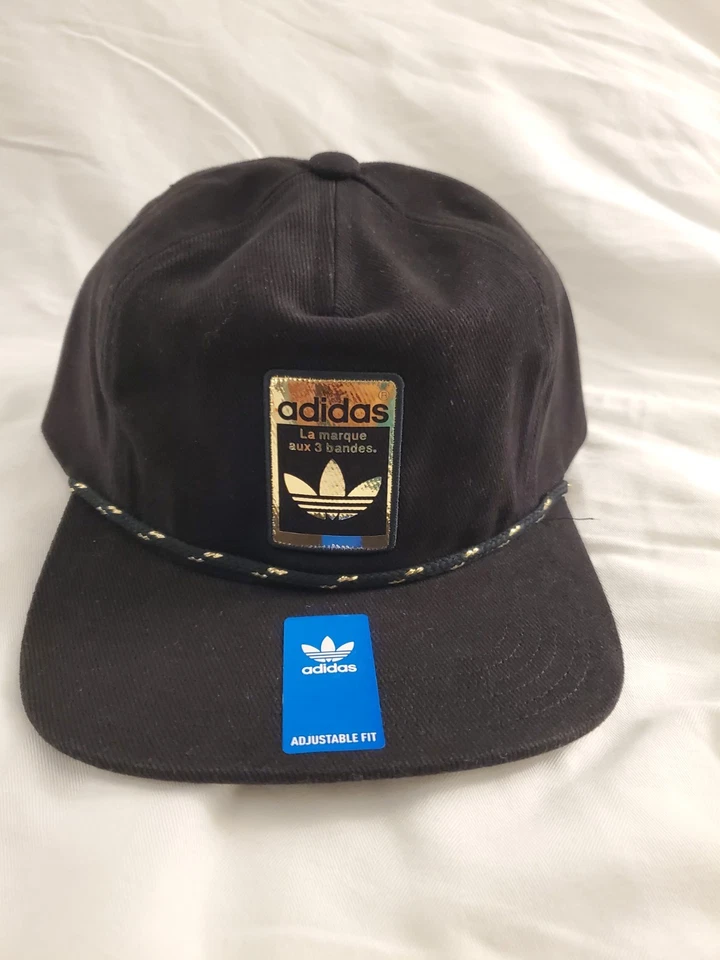 ADIDAS Originals 5-Panel Limited Strapback Cap Hat Black/Gold Unisex JJ9390