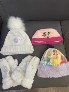 Official Disney Resort Girls Beanies/Gloves-Frozen, Princess, Minnie & Mickey - Picture 1 of 6