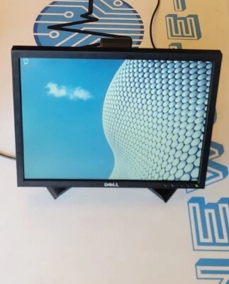 Black Dell 19" LCD Monitor UltraSharp VGA DVI 4-Port USB Hub + Stand & Cables - Image 1 of 4