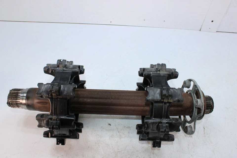Eixo de transmissão 2008 Ski-doo Mxz 800r Power Tek com rodas dentadas 504154054 - Imagem 1 de 4