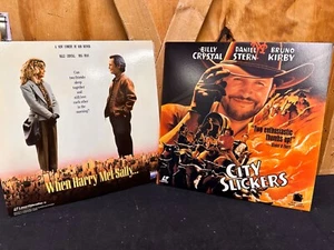 Pair of Billy Crystal Laserdiscs - City Slickers & When Harry Met Sally - Imagen 1 de 7