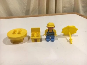 Lego Duplo Bob the Builder with Table, Chair and an Umbrella - Picture 1 of 11