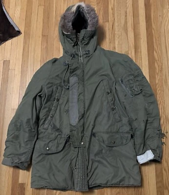 Parka DE COLECCIÓN Vietnam Pesada USAF Con Capucha Hombre Volador Tipo N-3B PEQUEÑA Piel de Coyote Foto 1 de 4