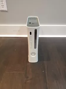 Rare Launch Model Xbox 360 console (READ DESCRIPTION) - Picture 1 of 10