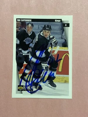 Ian Laperriere 1997-98 Upper Deck Collectors Choice IP Auto Autograph - Image 1 of 2