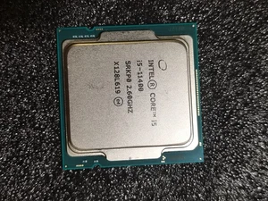 Broken NON-WORKING Intel i5 11400 Processor NON-WORKING - Afbeelding 1 van 2