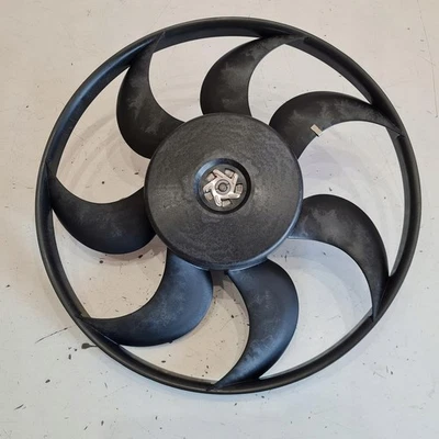 Bosch Radiator Cooling Fan 0 130 303 221 Opel Astra F 1.7 D 1pc  - Image 1 of 4