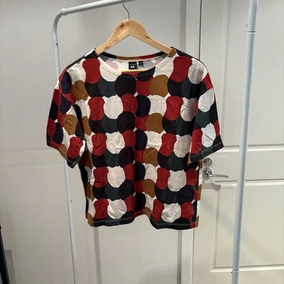 Camiseta Marimekko Uniqlo Lunares Calce Relajado Talla M Japón Foto 1 de 4