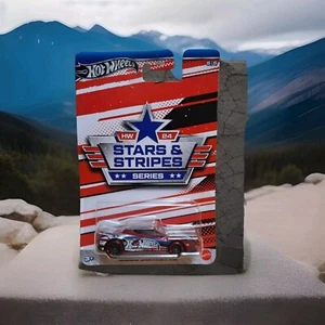 HOT WHEELS 🛞.. 24 STARS AND STRIPES RELEASE.. 2020 CORVETTE.. 5 OF 5 - Picture 1 of 4