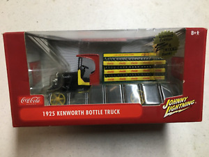Johnny Lightning Coca-Cola 1925 Kenworth Bottle Truck with ERTL Bank 1:24 Scale 