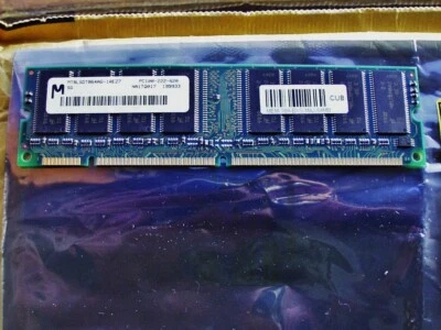 Micron MT8LSDT864AG-10EZ7 64MB PC100-222-620 DIMM 168 pin system memory module - Image 1 of 3