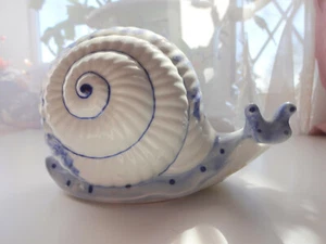 Estatuilla de Colección Coby Bank Decotativa CARACOL Azul Cobalto Firmada Mark Andrea por Sadek - Imagen 1 de 11