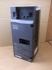FR-A720-00030-NA Mitsubishi 1/2 HP VFD AC Drive Inverter FRA72000030NA * - Picture 1 of 4