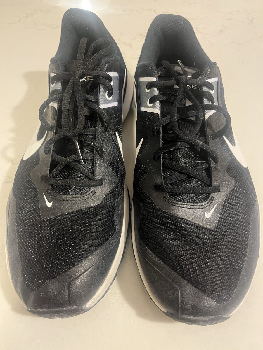 men's varsity compete iii training shoe