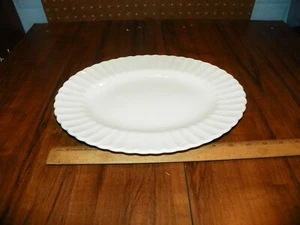 Vintage J &G MEAKIN Ironstone ""KLASSISCH WEISS"" 12" Platte - Bild 1 von 6