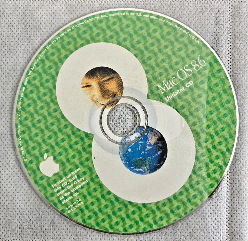 CD actualizador Apple Mac OS 8.6 Foto 1 de 1
