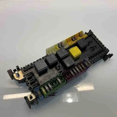 MERCEDES-BENZ M W166 Scatola fusibili A1669063901 3.00 Diesel 190kw 31951111 - Immagine 1 di 4