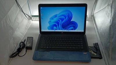 HP 2000 w/charger (5212)  AMD E-300.8GB.240GB SSD.Radeon.15".Optical.W11.Nice! - Image 1 of 4