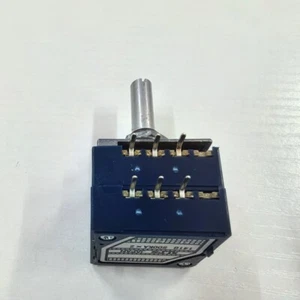 1PC ALPS 100K LOG Stereo Knurl Shaft RK27 type Potentiometer for Audio Amp  - Picture 1 of 6