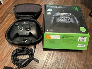Razer Wolverine Ultimate Edition Lizenzierter Xbox One PC Kabelgebunden Gaming Controller - Bild 1 von 3