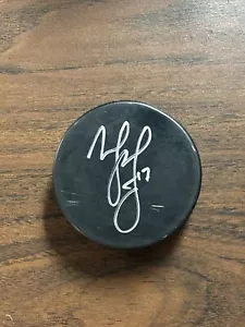 Matt Martin Autographed Signed Hockey Puck New York Islanders - Picture 1 of 4