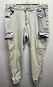Almost Famous Cargo Light Wash Jeans High Rise Stretch Size XL - Picture 1 of 9
