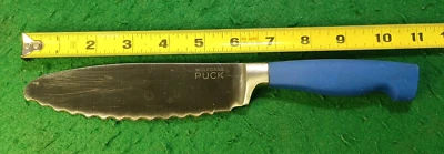 Cuchillo utilitario WOLFGANG PUCK 6" FESTONEADO de CHINA 0320 mango azul Foto 1 de 4