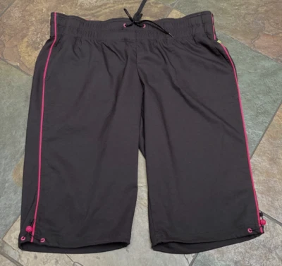 1023 MADE FOR LIFE PXL x 16" Black w Pink Trim Quick Dry  Crop Pants #48 - Image 1 of 4