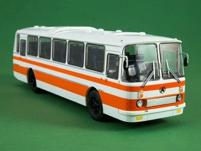 1:43 LAZ 699R intercity bus russian Zeutschrift Modimio #15 UdSSR DDR