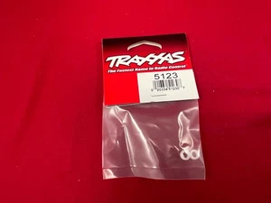 Traxxas 5123  STEERING BELLCRANK BUSHINGS 4X7X2.5 1/16 SUMMIT SLASH E-REVO - Picture 1 of 3