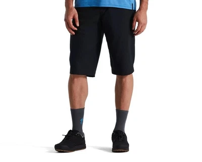 Pantalones cortos de trail Specialized para hombre (negro) Foto 1 de 4