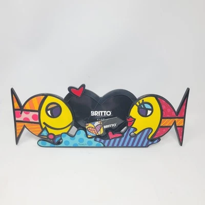 Difícil de encontrar Romero Britto besando peces profundamente enamorados marco de fotos arte pop decoración Foto 1 de 4