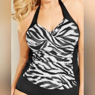NWOT Women's Fashion Bug Halter Bathing Suit Top Size 20 - Image 1 of 4