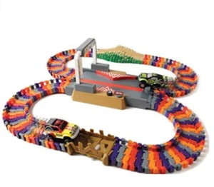 Discovery Toys Zip Track Rally con 2 SUV (Vehículos/Coches)- 5 años en adelante - Imagen 1 de 7