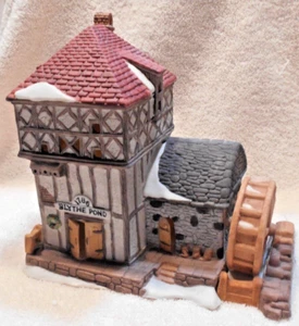 Heritage Village Collection, Dickens' Village, Blythe Pond Mill House, 1986 - Picture 1 of 2