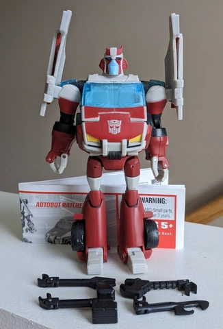 Transformers Animated Autobot Ratchet - Deluxe Class Figure Complete Cover