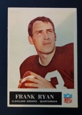 1965 Philadelphia Gum Frank Ryan Card #39 near mint  (see scan)