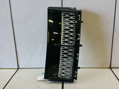 2004 LAND ROVER RANGE ROVER L322 RIGHT (PASSENGER) FENDER GRILLE / VENT - BLACK - Image 1 of 3