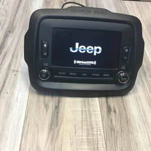 15-17 JEEP RENEGADE UCONNECT VP4 RADIO NAVIGATION GPS MEDIA HEAD UNIT 2015-2017 - Picture 1 of 5