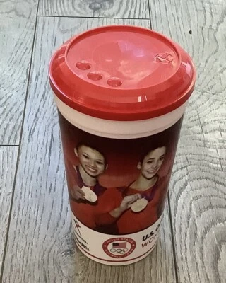 Copas Olímpicas 2012 - Equipo Olímpico de Gimnasia de Estados Unidos Foto 1 de 4