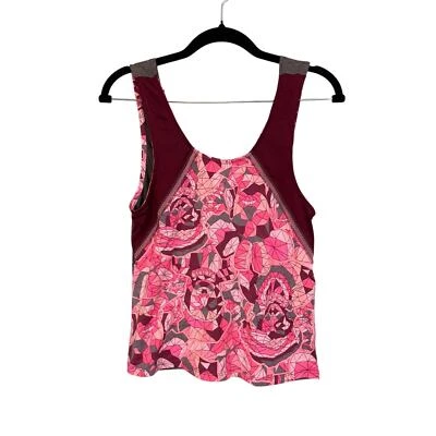 Camiseta sin mangas Maaji para mujer pequeña rosa geométrica señora Mazie espalda abierta cuello redondo activo Foto 1 de 4