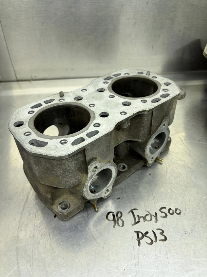 Polaris Indy 500 1986-1999 jarra cilindro carcasa bloque número de pieza #3085583 Foto 1 de 4