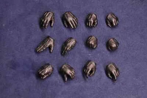 1/12 Scale Black Glove Hands Model for 6'' Soldier VTOYS Action Figure - Picture 1 of 1
