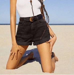 BDG urban outfitters juniors Sz 25 black mom high Rise denim shorts - Picture 1 of 8