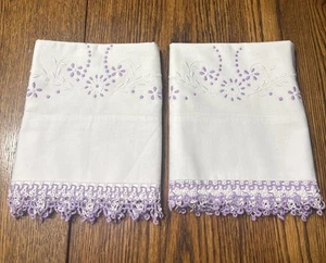 Vintage Pillowcase Set White w/ Lavender Crochet Edging w/Floral Design 31 x 21 - Picture 1 of 18
