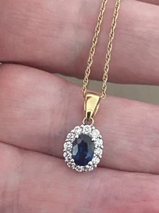 18ct Yellow Gold Sapphire & Diamond Cluster Necklace 18” Chain  - Picture 1 of 7
