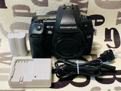 Corpo Olympus E-5 con 2481 tapparelle 850313 - Immagine 1 di 4